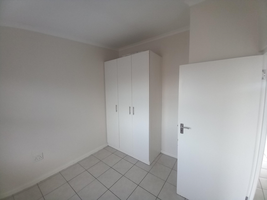 To Let 2 Bedroom Property for Rent in Brackenfell South Western Cape